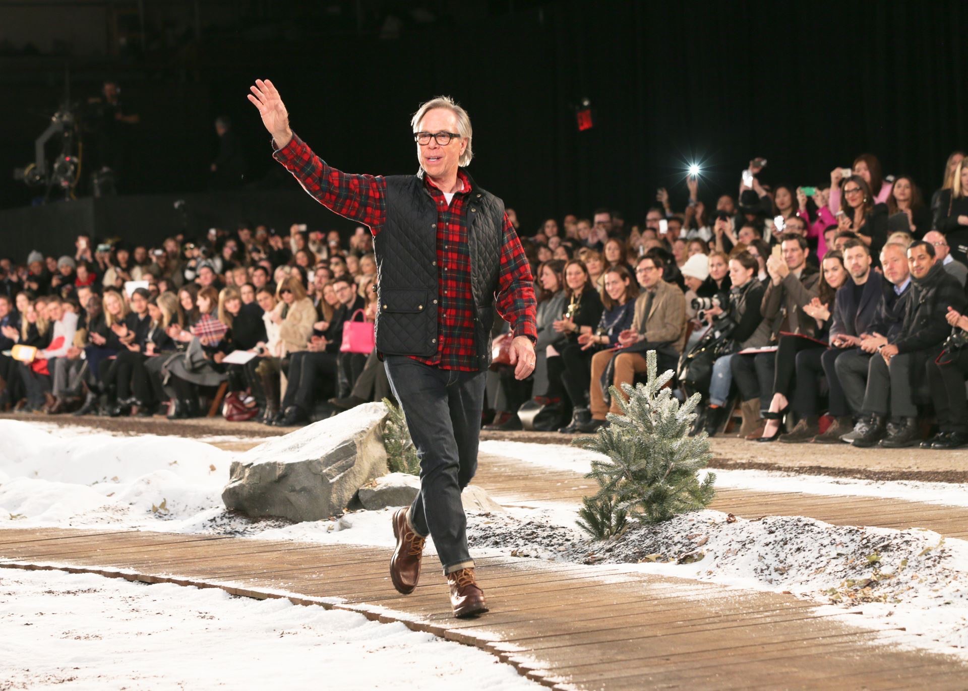 TOMMY-HILFIGER-takes-the-final-walk-before-closing-the-TH-FW-14-NYFW-Show
