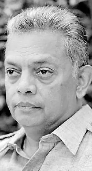 Dr.Pilapitiya