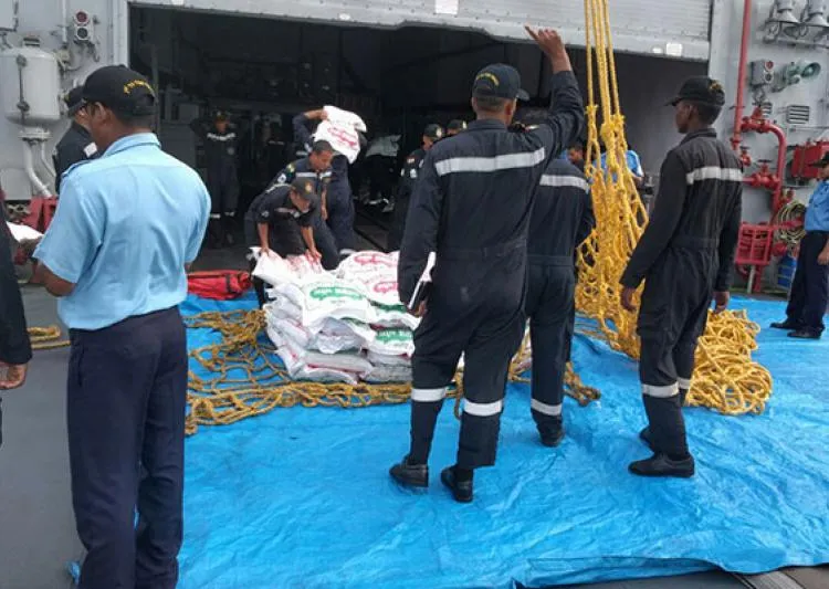 naval-ships-send-to-sri-lanka-650×400-81463717725-1463718996